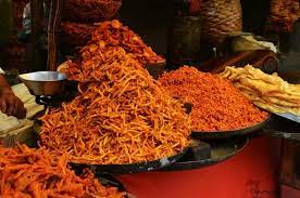 Unknown Kashmir’s street foods which are largely vegetarian