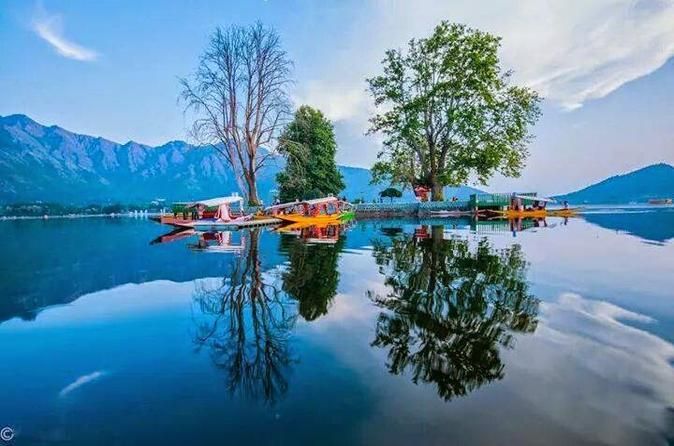 Must places to visit in Kashmir this Autumn