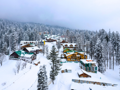 Skiing in Gulmarg, Snow Trails in Sonamarg: Winter’s Hottest Cold Destinations in Kashmir