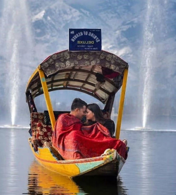 Kashmir Tourism Reimagined: JKL Travels Unveils Unbeatable Discounts to Revive the Valley's Charm