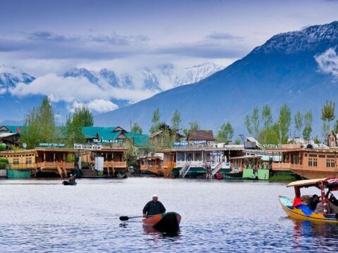 JKL Travels: Curated Jammu, Kashmir & Ladakh Getaways | Himalayan Honeymoons, Family Adventures & Friends' Escapades
